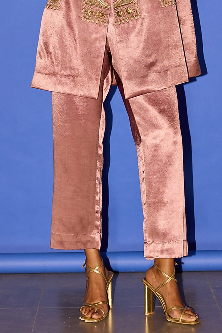 Pink Cotton Satin Embroidered Oversized Blazer Set by Esha Arora at Pernia's Pop Up Shop