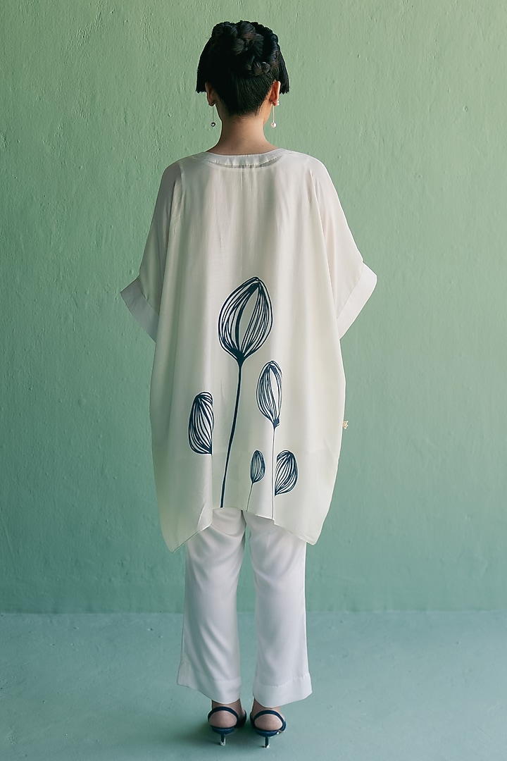 Ivory Cotton Silk Printed Kaftan Set by Esha Arora at Pernia's Pop Up Shop