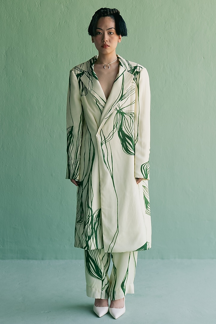 Ivory Cotton Silk Printed Co-Ord Set by Esha Arora at Pernia's Pop Up Shop
