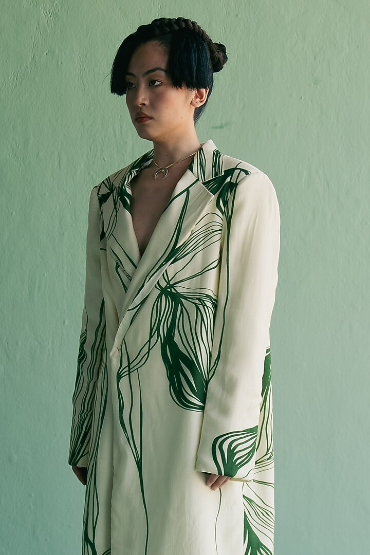 Ivory Cotton Silk Printed Co-Ord Set by Esha Arora at Pernia's Pop Up Shop