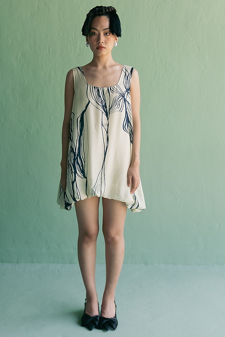 Ivory & Blue Cotton Silk Printed Oversized Balloon Summer Dress by Esha Arora at Pernia's Pop Up Shop