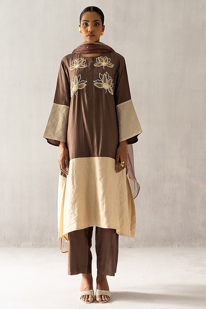 Brown Silk Pearl Motif Work Kurta Set by Esha Arora at Pernia's Pop Up Shop
