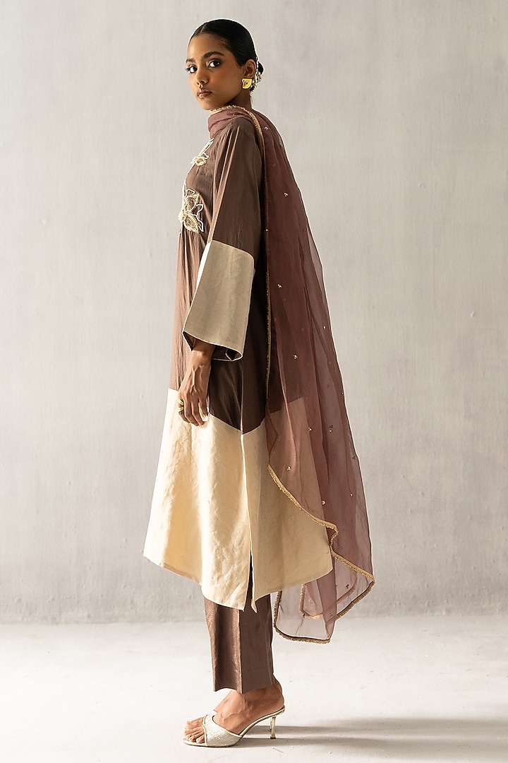 Brown Silk Pearl Motif Work Kurta Set by Esha Arora at Pernia's Pop Up Shop