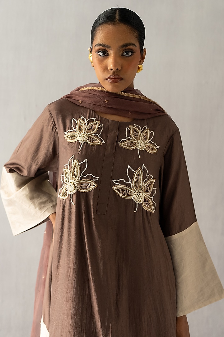 Brown Silk Pearl Motif Work Kurta Set by Esha Arora at Pernia's Pop Up Shop