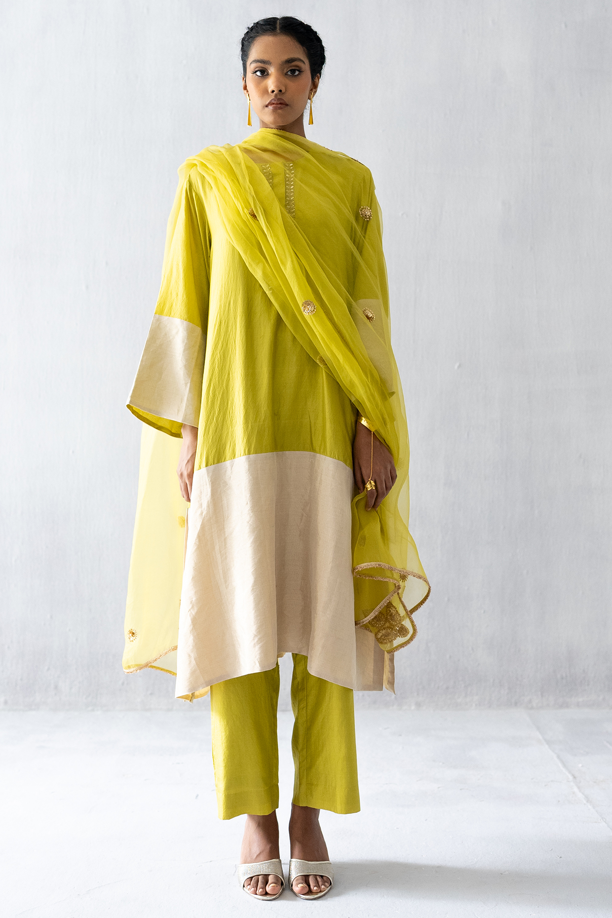 Lime Green Silk Sequins Embroidered Kurta Set by Esha Arora at Pernia's Pop Up Shop