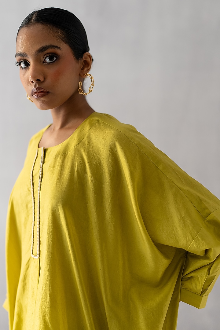Lime Green Silk Pearl Work Kaftan Set by Esha Arora at Pernia's Pop Up Shop
