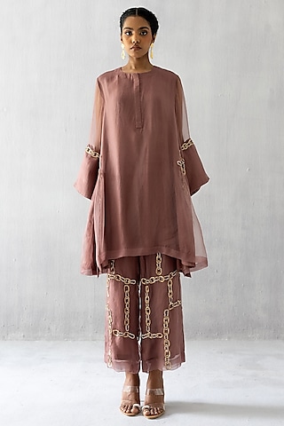 Pale Mauve Embroidered Kurta Set by Esha Arora