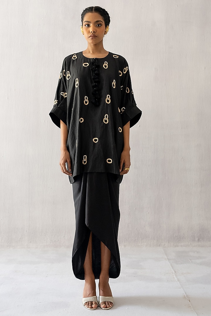 Black Silk Satin Embroidered Kaftan Set by Esha Arora at Pernia's Pop Up Shop