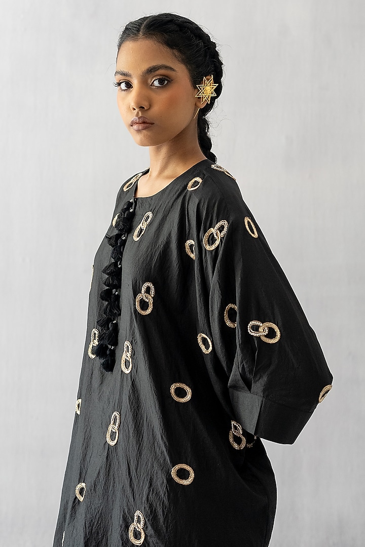 Black Silk Satin Embroidered Kaftan Set by Esha Arora at Pernia's Pop Up Shop