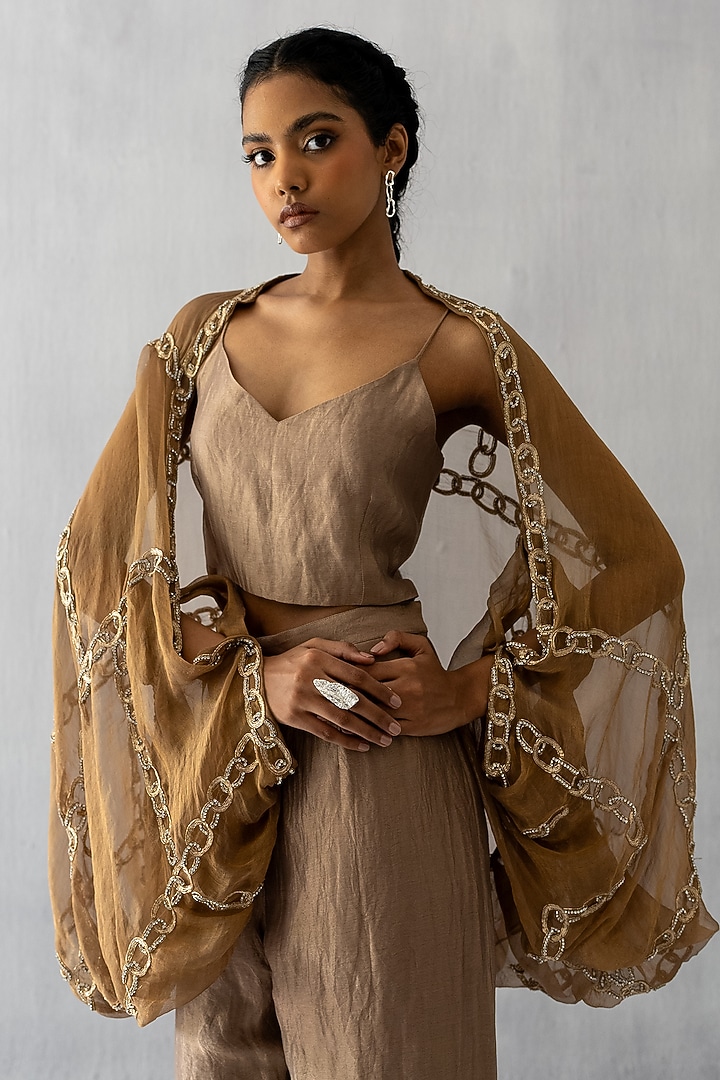 Gold Organza Tissue Pearl & Dabka Work Cape Set by Esha Arora at Pernia's Pop Up Shop