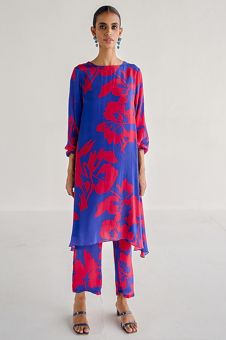 Blue Crepe Printed A-Line Kurta Set by Esha Arora at Pernia's Pop Up Shop