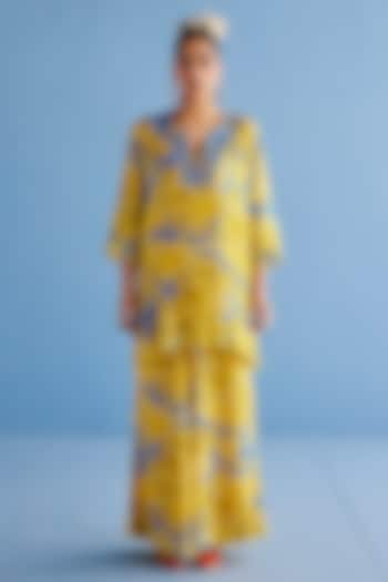 Yellow Cotton Silk Printed Co-Ord Set by Esha Arora at Pernia's Pop Up Shop