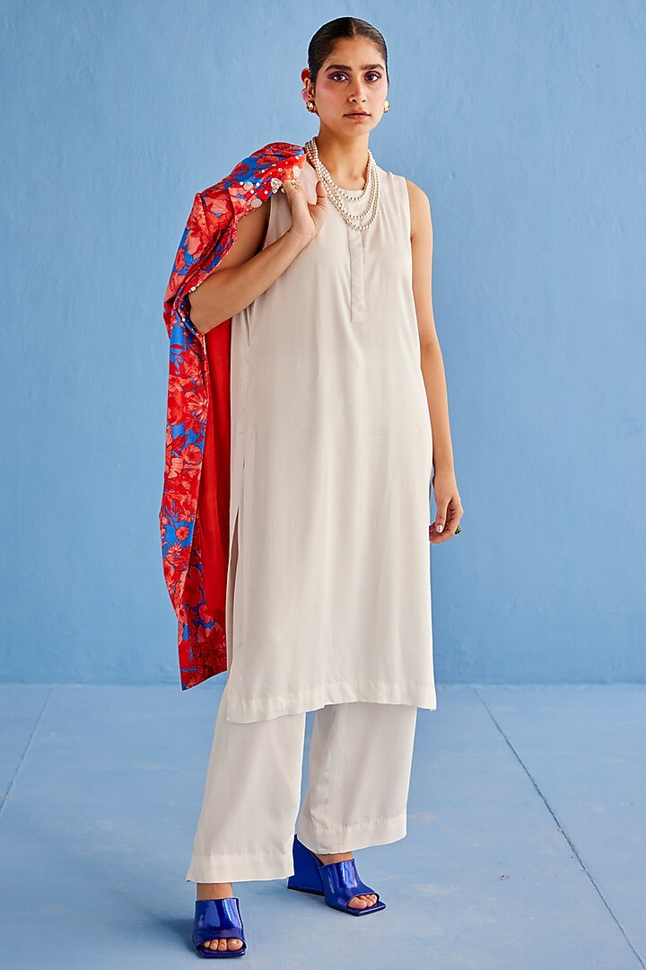 Red Silk Chanderi Printed Jacket Set by Esha Arora at Pernia's Pop Up Shop