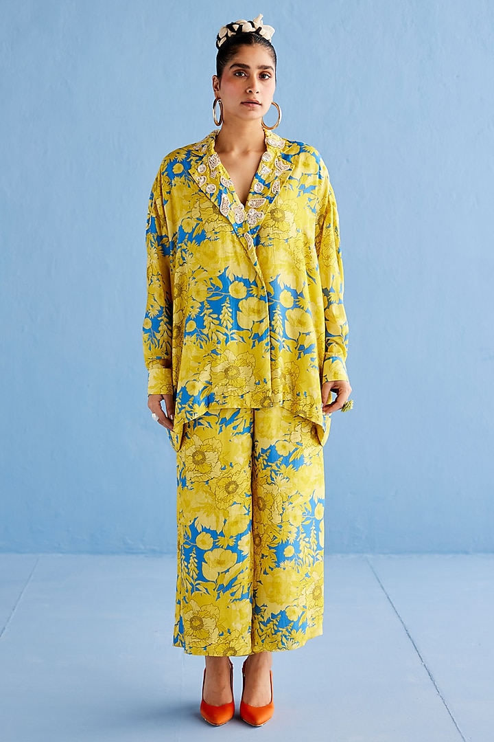 Yellow Cotton Silk Printed Co-Ord Set by Esha Arora at Pernia's Pop Up Shop