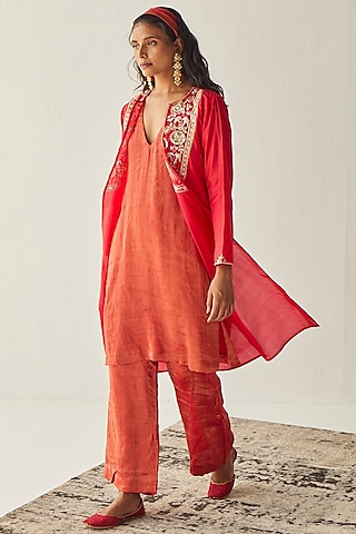Red Embroidered Kurta Set by Esha Arora