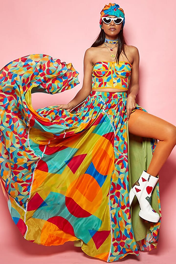Multi-Colored Printed Skirt by Eshaa Amiin
