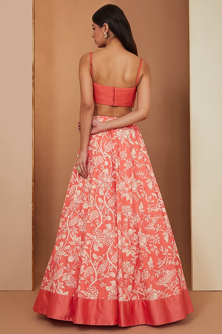 Gajari Red Modal Floral Printed & Mirror Embellished Lehenga Set by Esha Koul at Pernia's Pop Up Shop