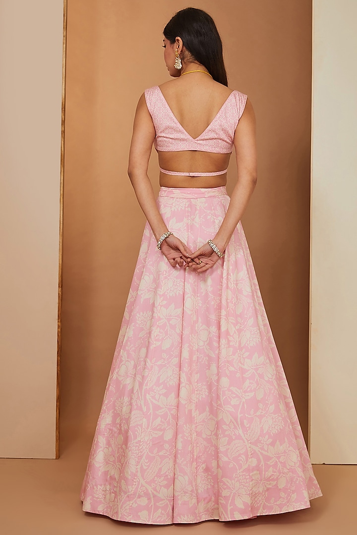 Pink Modal Floral Printed & Mirror Work Lehenga Set by Esha Koul at Pernia's Pop Up Shop