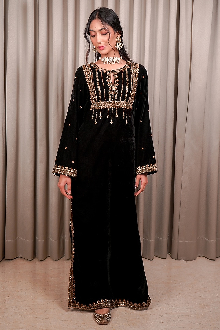 Black Velvet Embellished Kaftan by Esha Koul at Pernia's Pop Up Shop