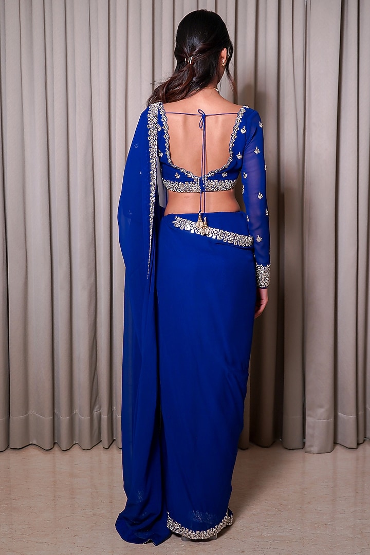 Electric Blue Georgette Mirror Embellished Wedding Saree Set by Esha Koul at Pernia's Pop Up Shop