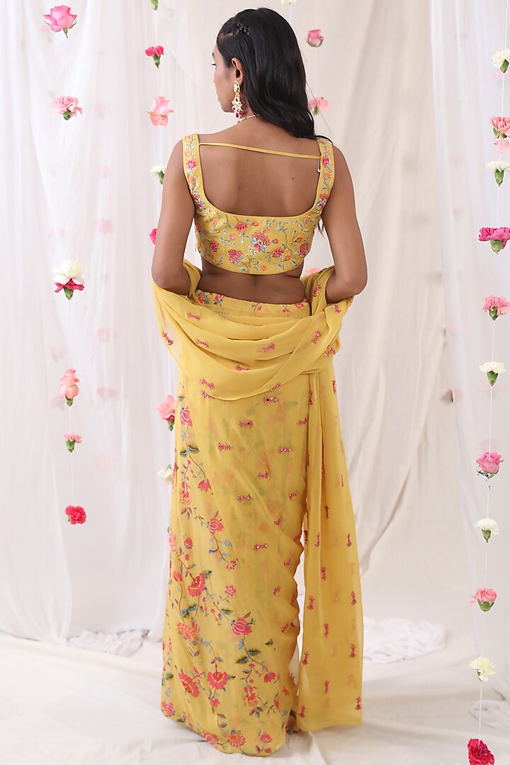 Mustard Embroidered & Printed Semi-Stitched Georgette Chanderi Wedding Saree Set

 by Esha Koul at Pernia's Pop Up Shop