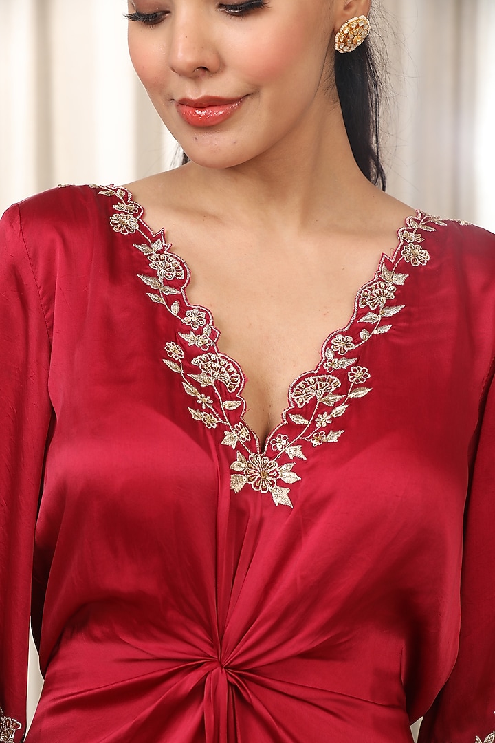 Red Bemberg Pure Satin Embellished Front-Knot Kaftan by Esha Koul at Pernia's Pop Up Shop