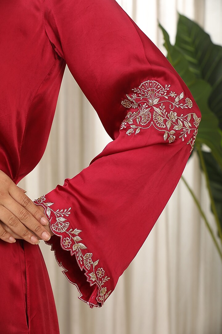 Red Bemberg Pure Satin Embellished Front-Knot Kaftan by Esha Koul at Pernia's Pop Up Shop