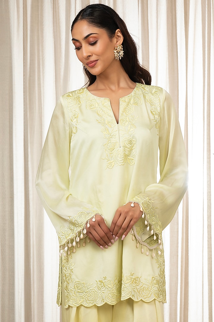 Butter Yellow Bemberg Pure Satin Cutwork Embroidered Kurta Set by Esha Koul at Pernia's Pop Up Shop