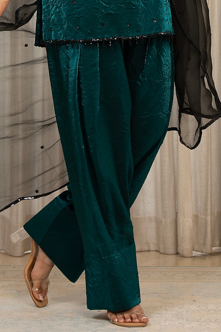 Bluish Green Shimmer & Organza Resham Embroidered Kurta Set by Esha Koul at Pernia's Pop Up Shop