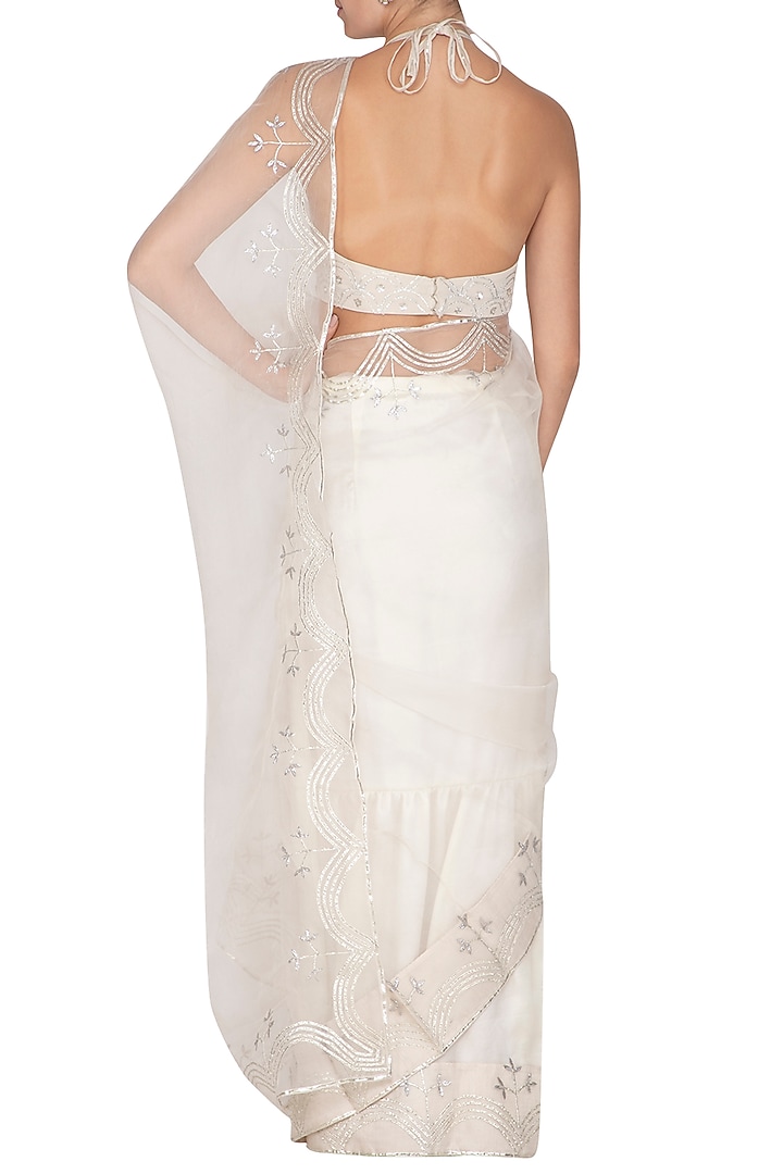Ivory Organza Pre-Draped Wedding Saree Set by Esha Koul at Pernia's Pop Up Shop