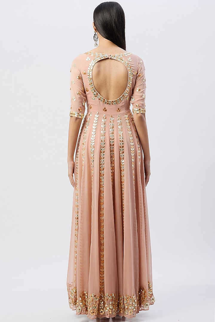 Peach Embroidered Wedding Anarkali Set by Esha Koul at Pernia's Pop Up Shop