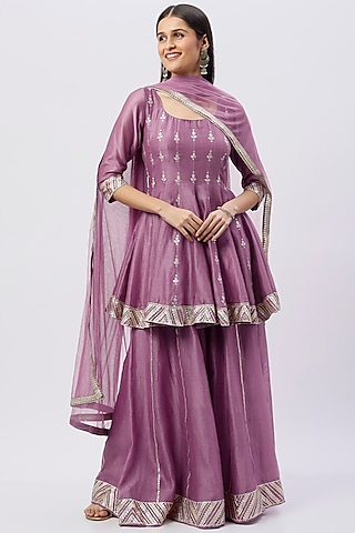 Lavender Gota Patti Embroidered Kurta Set by Esha Koul