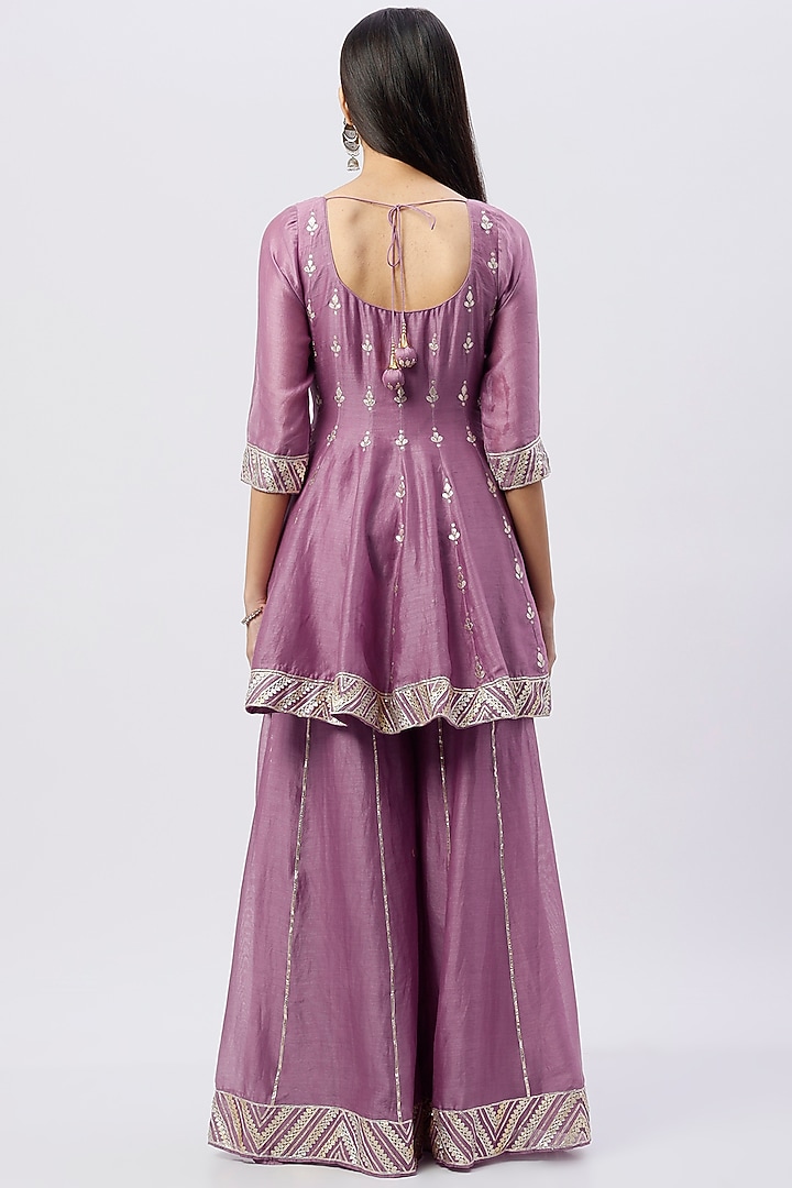Lavender Gota Patti Embroidered Kurta Set by Esha Koul at Pernia's Pop Up Shop