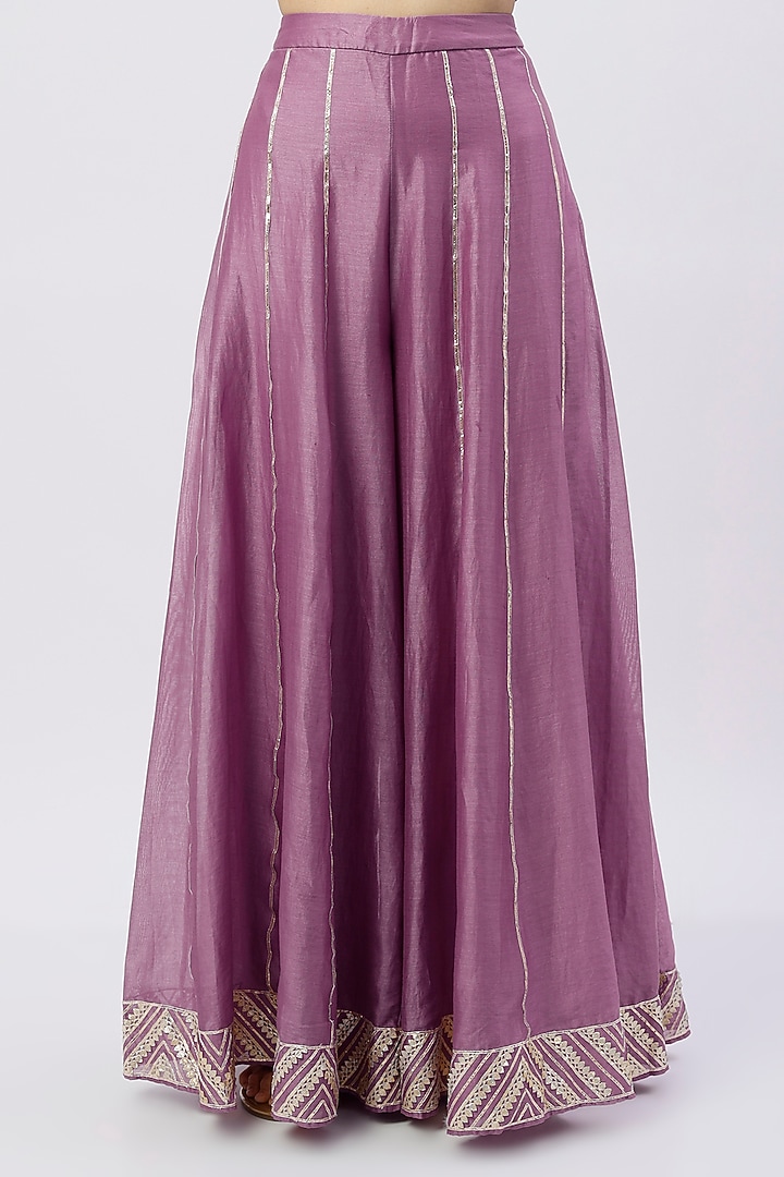 Lavender Gota Patti Embroidered Kurta Set by Esha Koul at Pernia's Pop Up Shop