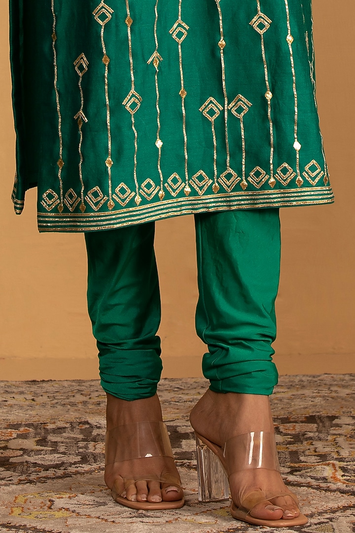 Green Chanderi Gota Work Kurta Set by Esha Koul at Pernia's Pop Up Shop