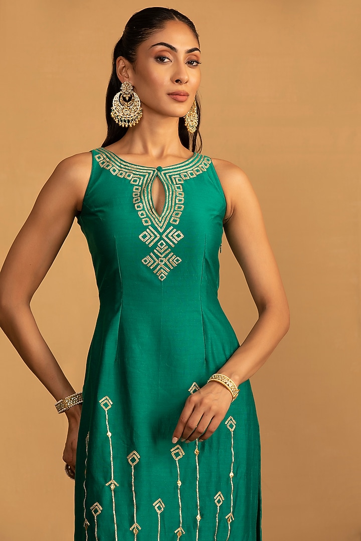 Green Chanderi Gota Work Kurta Set by Esha Koul at Pernia's Pop Up Shop