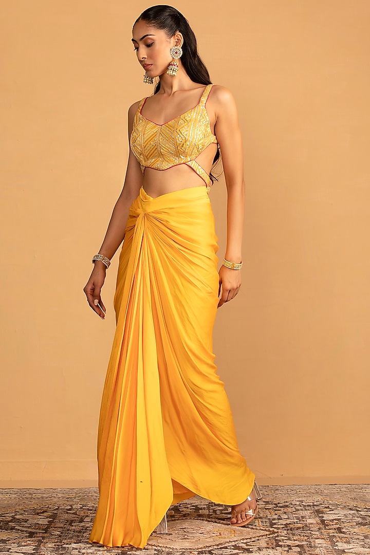 Yellow Georgette Pre-Draped Dhoti Set by Esha Koul at Pernia's Pop Up Shop