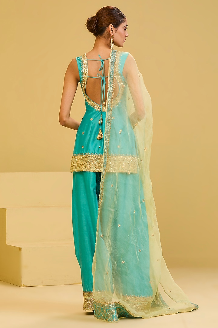 Sky Blue Chanderi Badla Embellished Kurta Set by Esha Koul at Pernia's Pop Up Shop