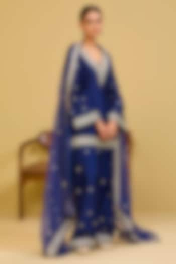 Blue Chanderi Sequin & Zari Embroidered Kurta Set by Esha Koul at Pernia's Pop Up Shop
