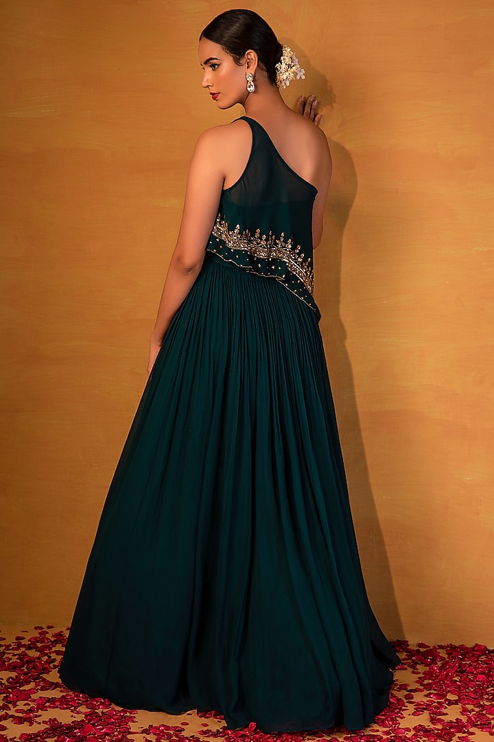 Emerald Green Wedding Lehenga Set With Embellished Cape by Esha Koul at Pernia's Pop Up Shop