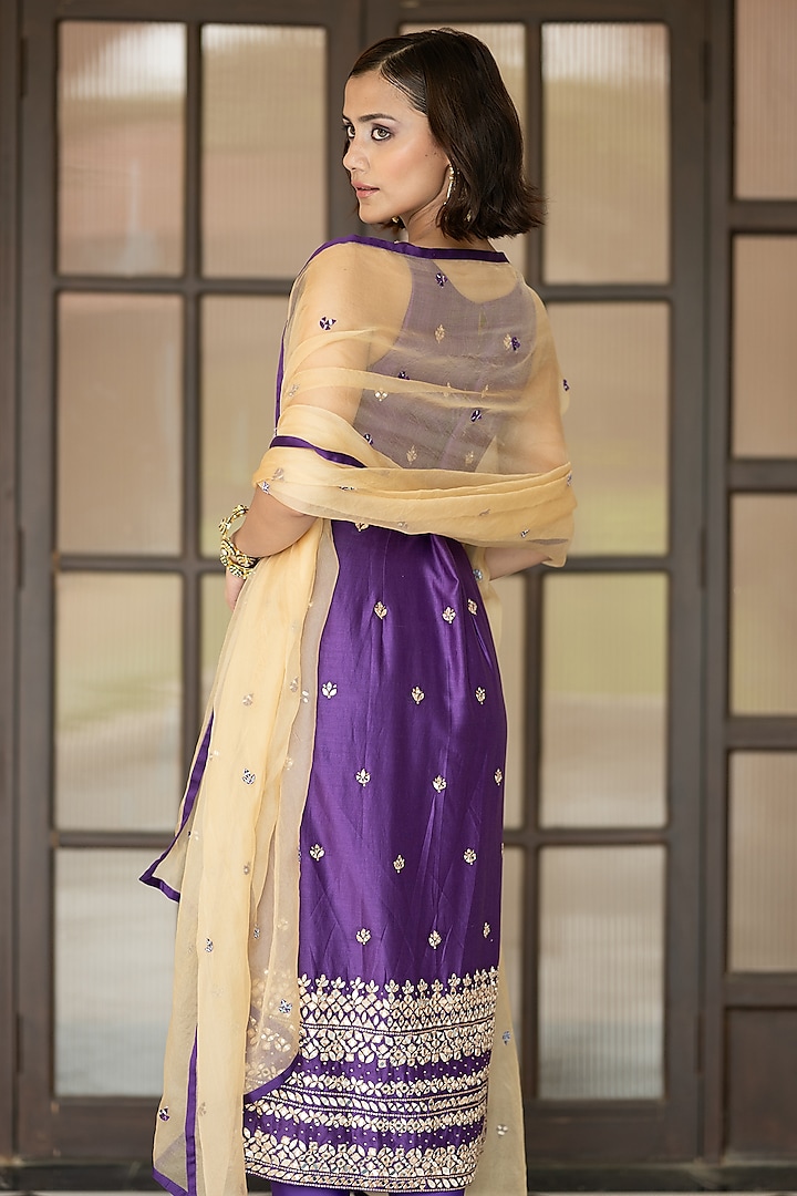 Purple Chanderi Embellished Kurta Set by Esha Koul at Pernia's Pop Up Shop