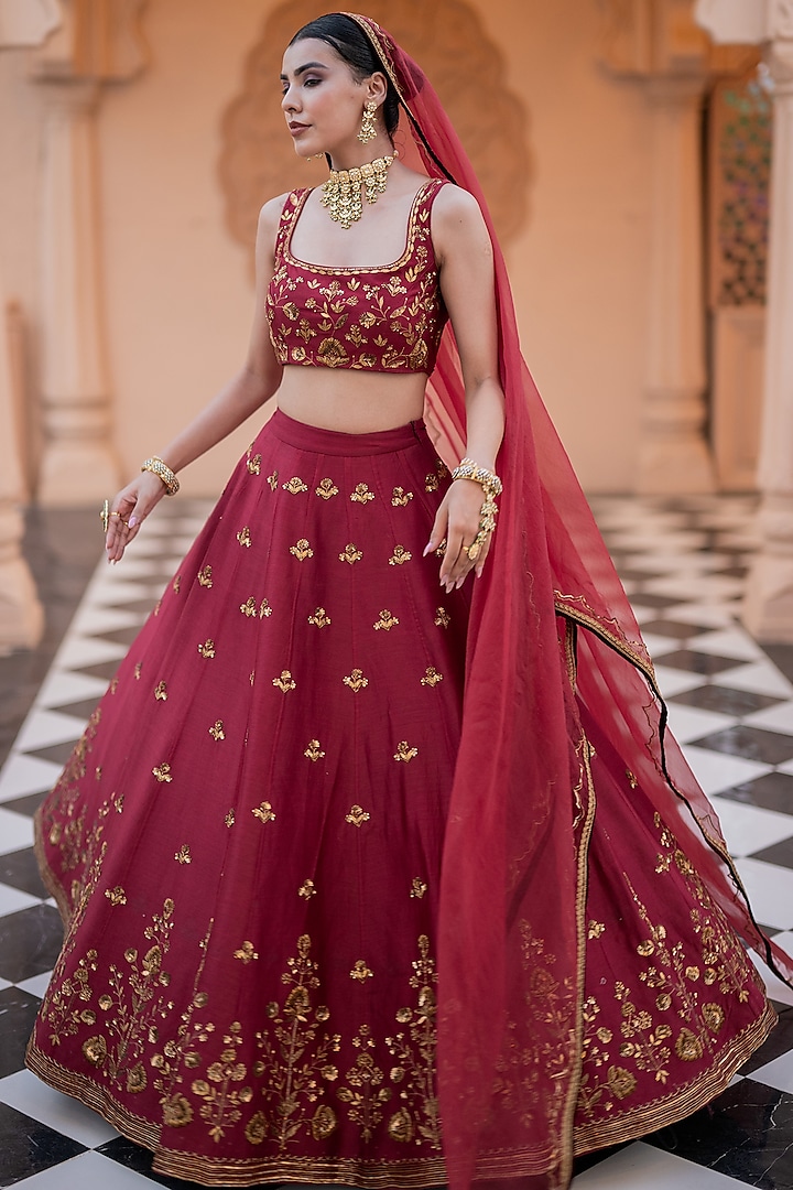 Maroon Chanderi Embellished Wedding Lehenga Set by Esha Koul at Pernia's Pop Up Shop