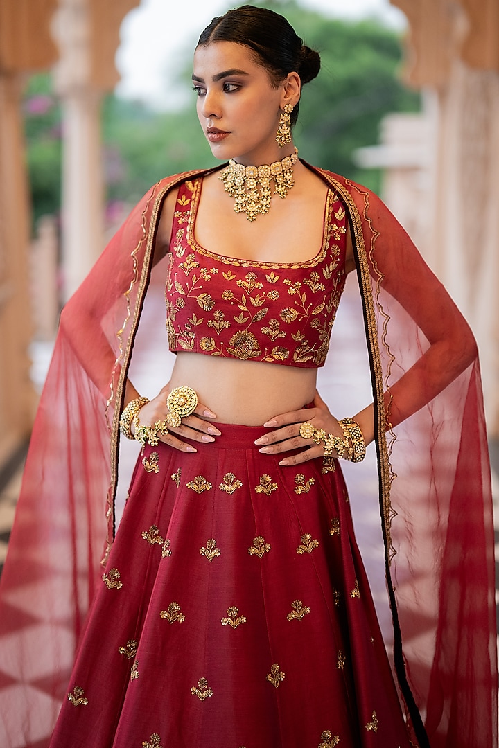 Maroon Chanderi Embellished Wedding Lehenga Set by Esha Koul at Pernia's Pop Up Shop