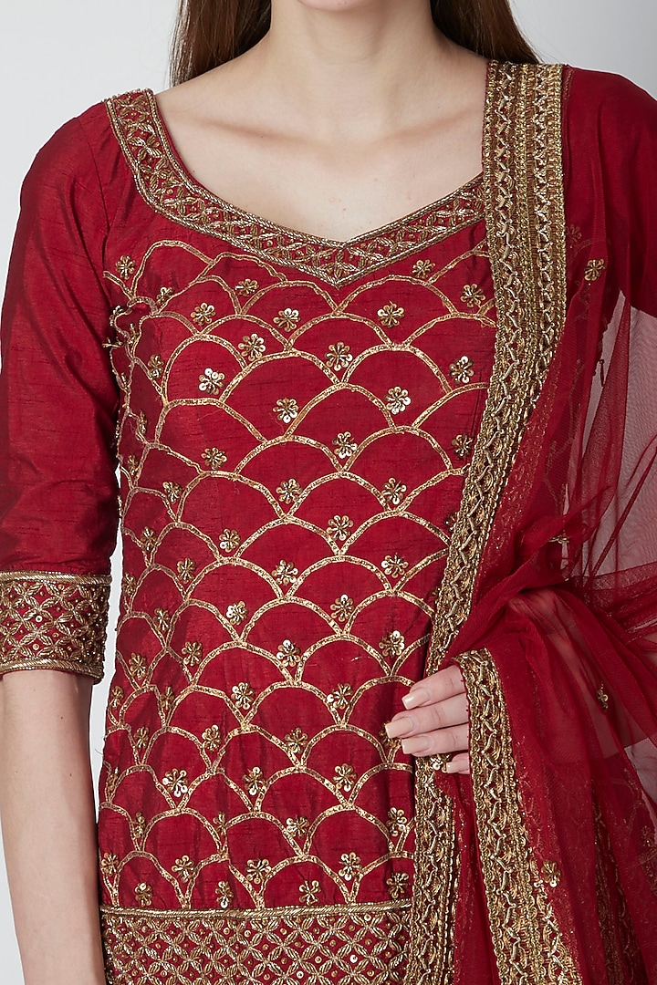 Maroon Embellished Gharara Set by Esha Koul at Pernia's Pop Up Shop