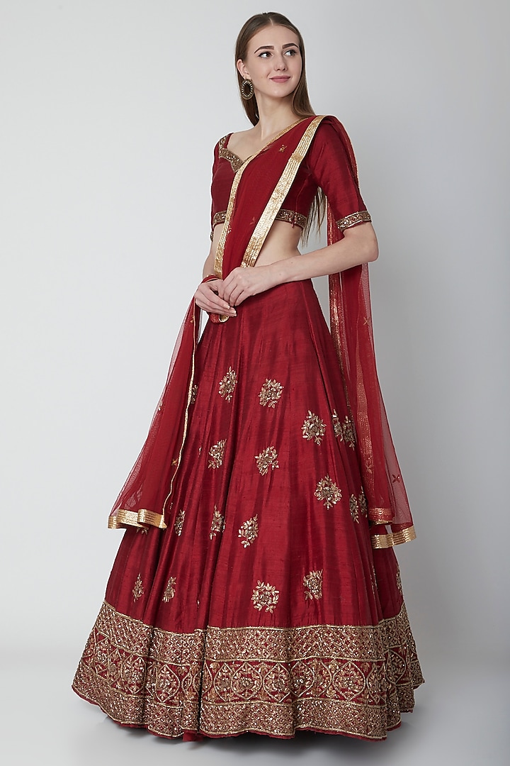 Maroon Embellished Bridal Lehenga Set by Esha Koul at Pernia's Pop Up Shop