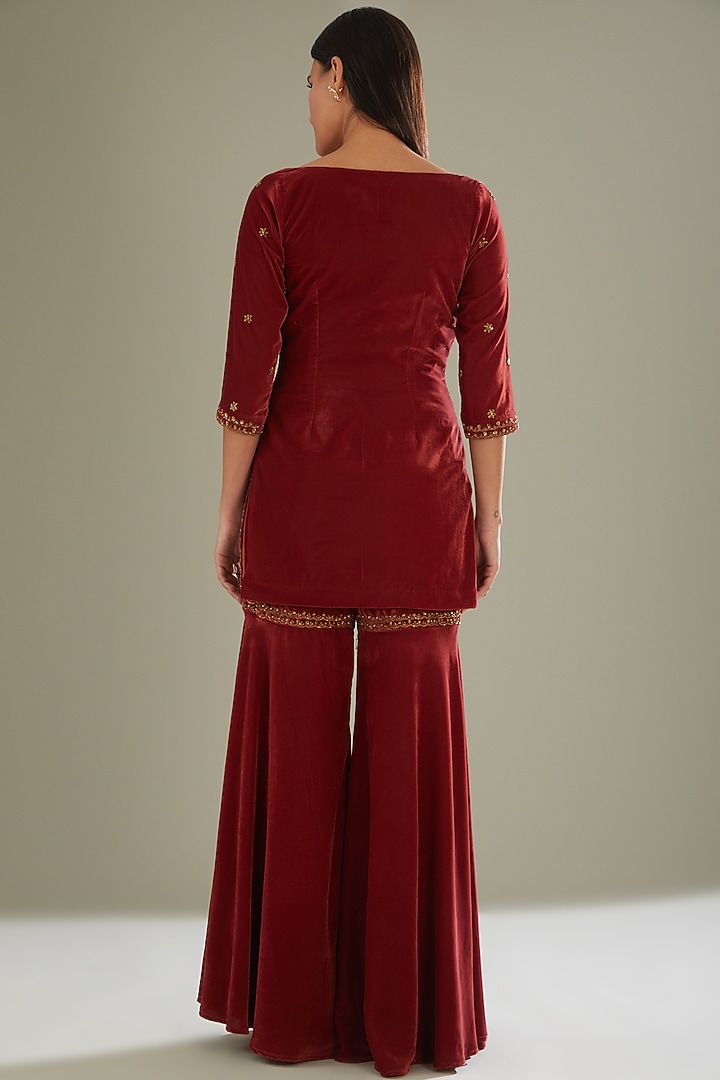 Red Velvet Wedding Sharara Set by Esha Koul at Pernia's Pop Up Shop