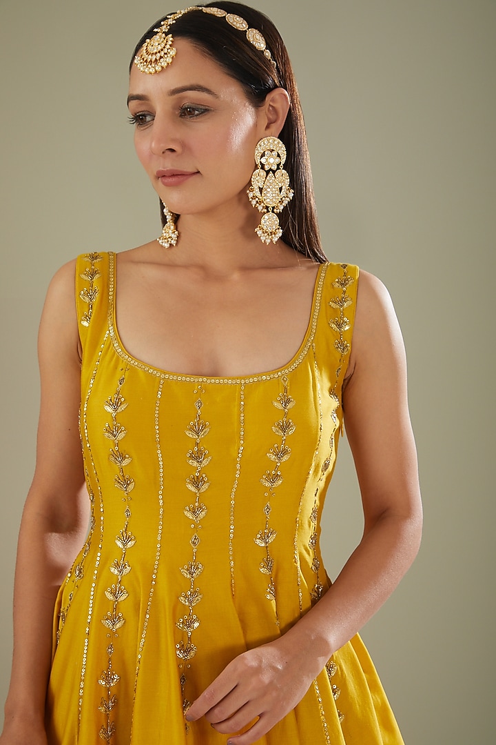 Mustard Chanderi Dhoti Set by Esha Koul at Pernia's Pop Up Shop