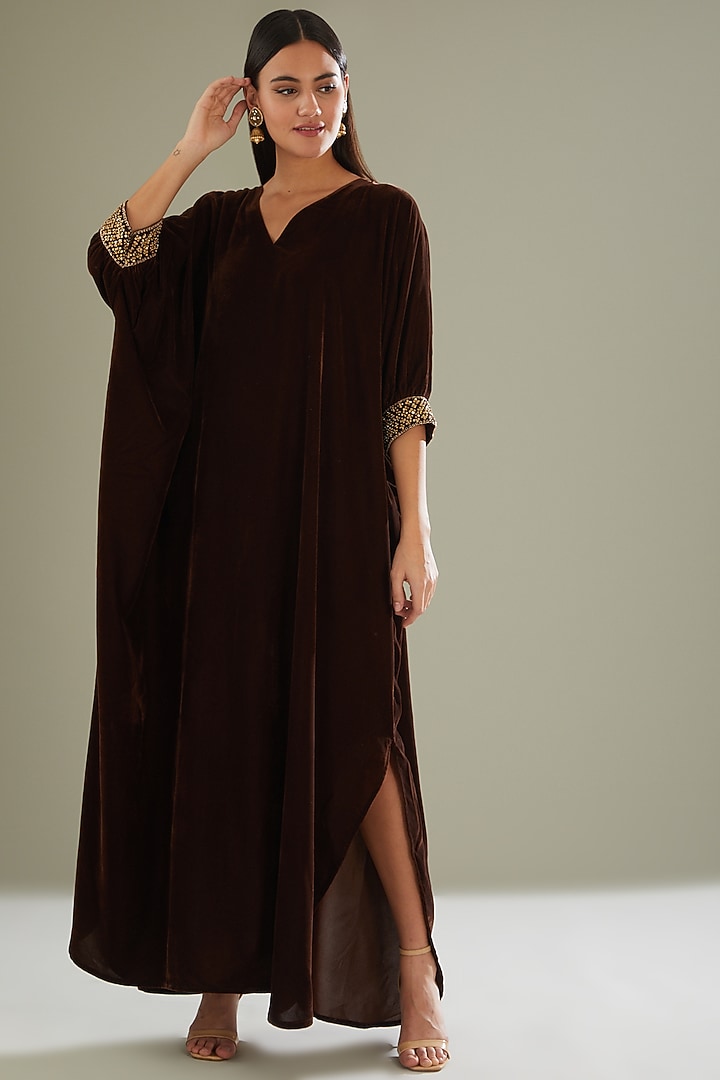 Brown Embroidered Kaftan Kurta by Esha Koul at Pernia's Pop Up Shop