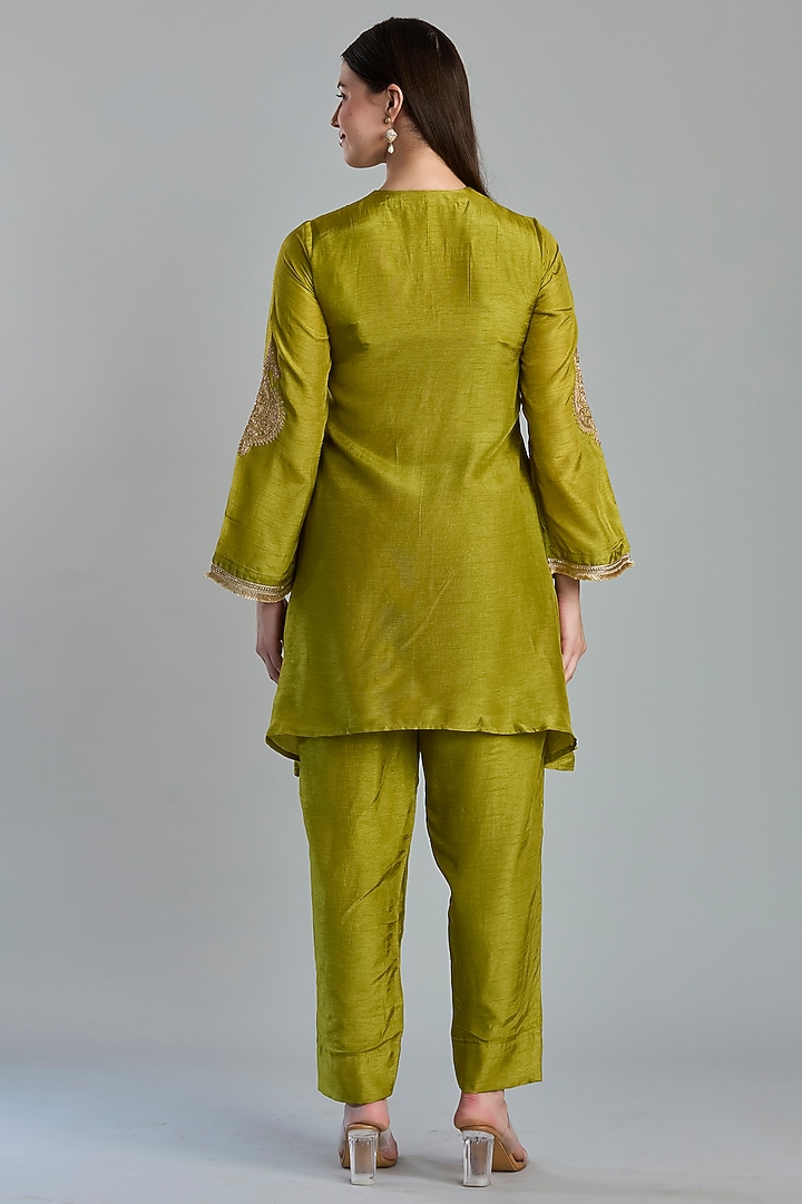 Olive Green Dola Silk Marodi Embroidered Kurta Set by ESSENCE by Nandini Thakkar at Pernia's Pop Up Shop