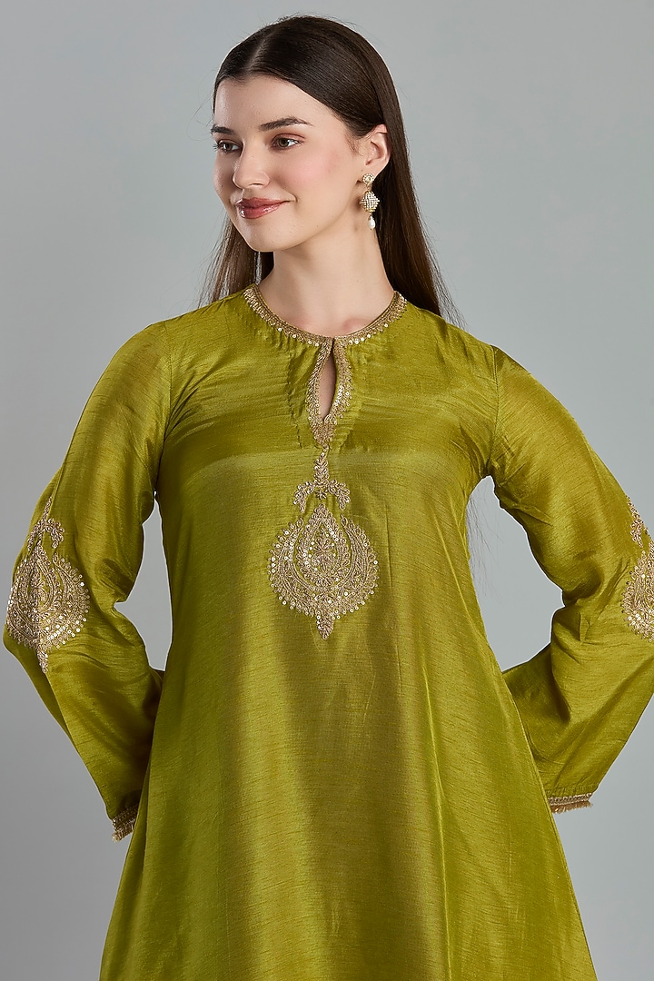 Olive Green Dola Silk Marodi Embroidered Kurta Set by ESSENCE by Nandini Thakkar at Pernia's Pop Up Shop